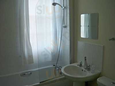 Nelson Railway Inn Hotel