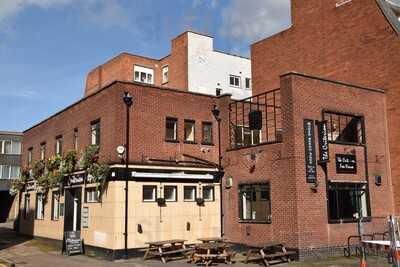 The Criterion Free House