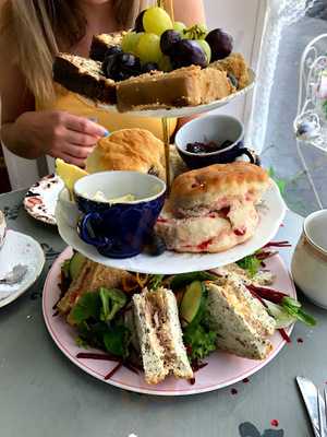 Ila's Little Tea Shoppe