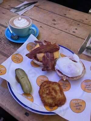 The Koffee Pot Bar & Cafe