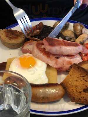 The Koffee Pot Bar & Cafe