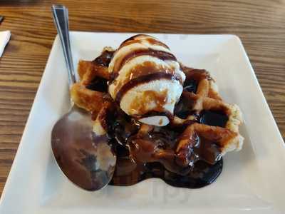 Forest Park Table Table