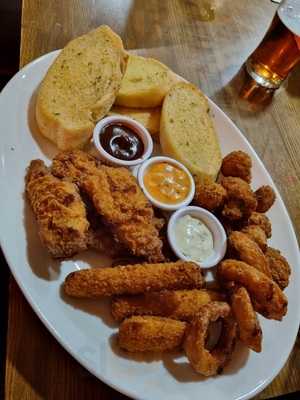 Forest Park Table Table