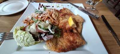 Toto's Italian Restaurant - Photo 8