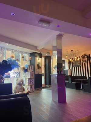 Pablinos Bar & Grill