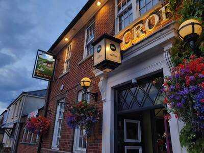 The Crofts Pub