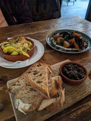 The Kilpin Beer Cafe