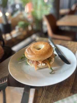 Peaberry Coffee House