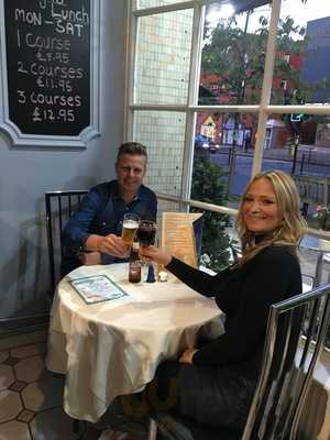 Valentinos Restaurant