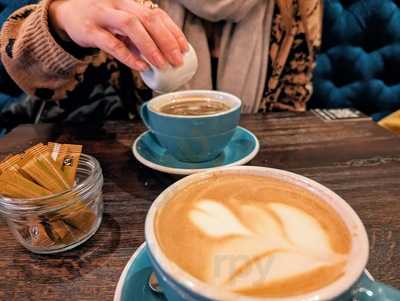 200 Degrees Coffee Shop