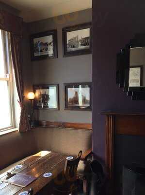 The Sportsman - Photo 7