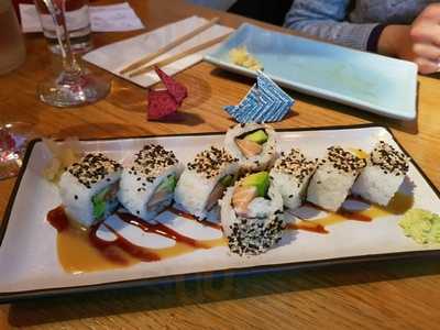 Oki-nami Japanese Restaurant & Cocktail Bar