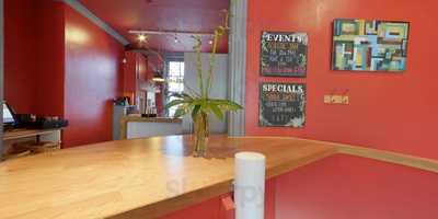 Oki-nami Japanese Restaurant & Cocktail Bar