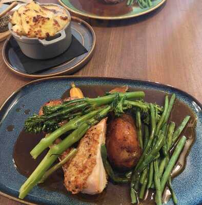 Woodies At The Junction Inn