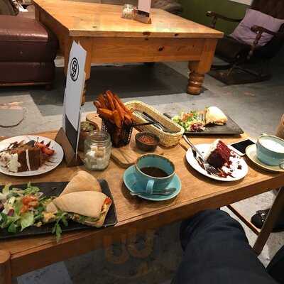 Black Lab Cafe And Lounge