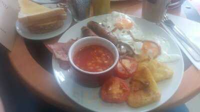 Vintage 186 Cafe Bar & Gift Shop