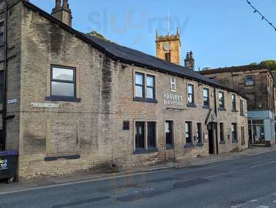 Harvey's Bar/kitchen