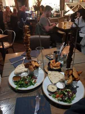 Harvey's Bar/kitchen