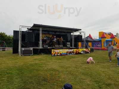 The White Lion Selston