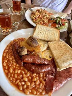 Quick Chef Turkish Bbq Cafe - Photo 7