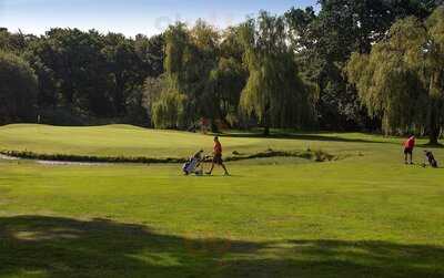 Dibden Golf Centre
