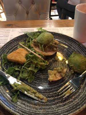 All Bar One Bham T1 Landside