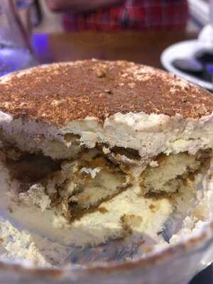 Kurdina Restaurant & Bar