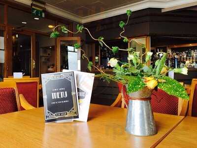 Expanse Restaurant - Photo 8