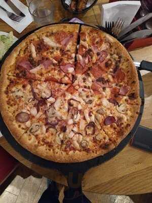Pizza Hut