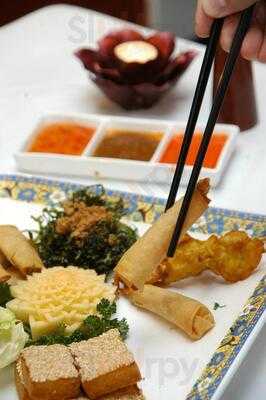 Charde Oriental Restaurant