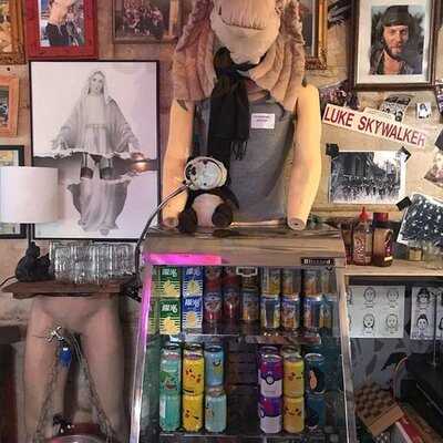 Marwood Bar & Coffeehouse