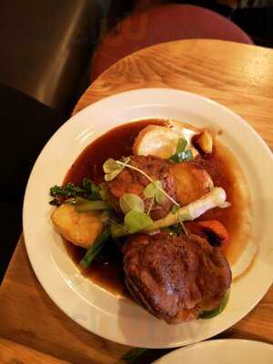 The Southern Belle Pub