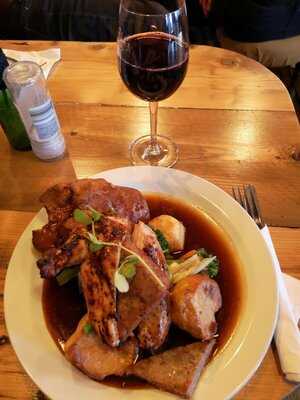 The Southern Belle Pub