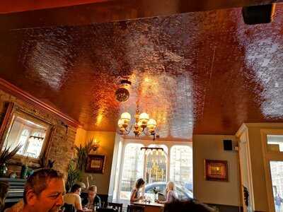 The Southern Belle Pub