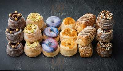 Dum Dum Donutterie - Brighton Square