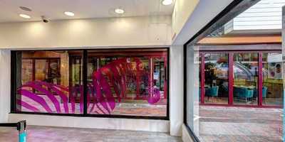 Dum Dum Donutterie - Brighton Square