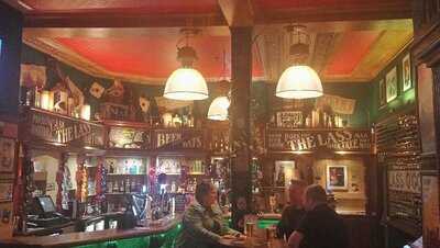 Lass O'gowrie Manchester