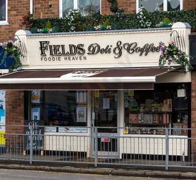 Field's Deli And Cafe