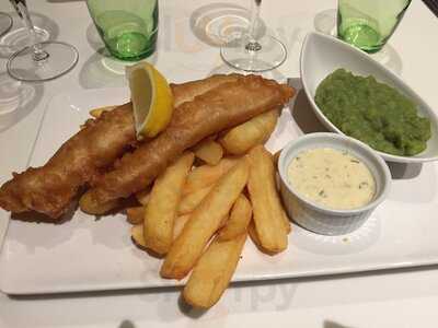 Restuarant At The Marina Holiday Inn Hull