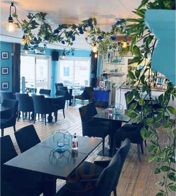 The Look Out Cafe Bar