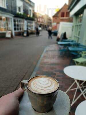 Blackbird Coffee And More