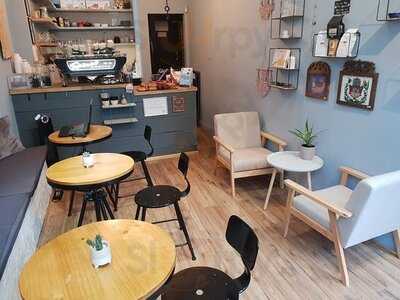 Blackbird Coffee And More