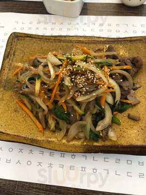 Kogi Korean Cuisine