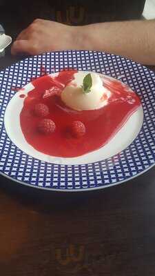 Carluccio's Bury St Edmunds - Photo 8