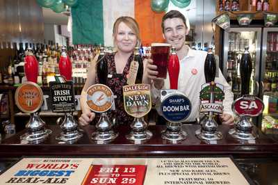 Lloyds Bar Great Western