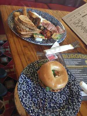 The Three John Scotts