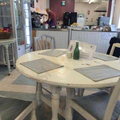 The Wicker Chair Coffee House And Bistro