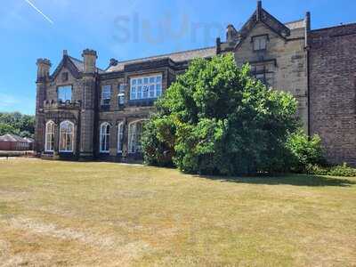 Flourish Cafe And Walled Garden