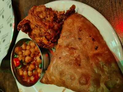 Scene Indian Street Kitchen