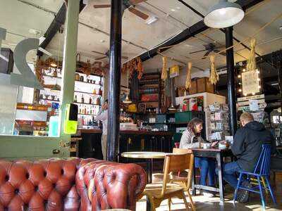 Hopkinson Vintage Antiques And Art Centre